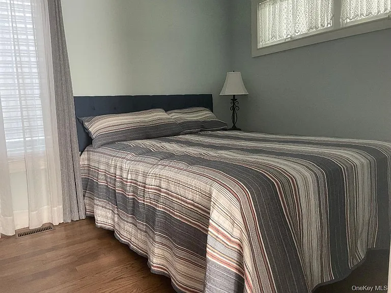 190 Oceanview St #2 — Photo 6