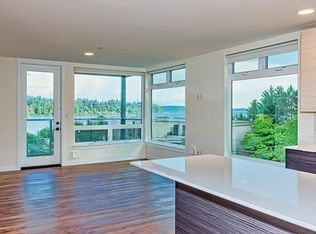 9040 NE Juanita Dr #301, Kirkland, WA 98034