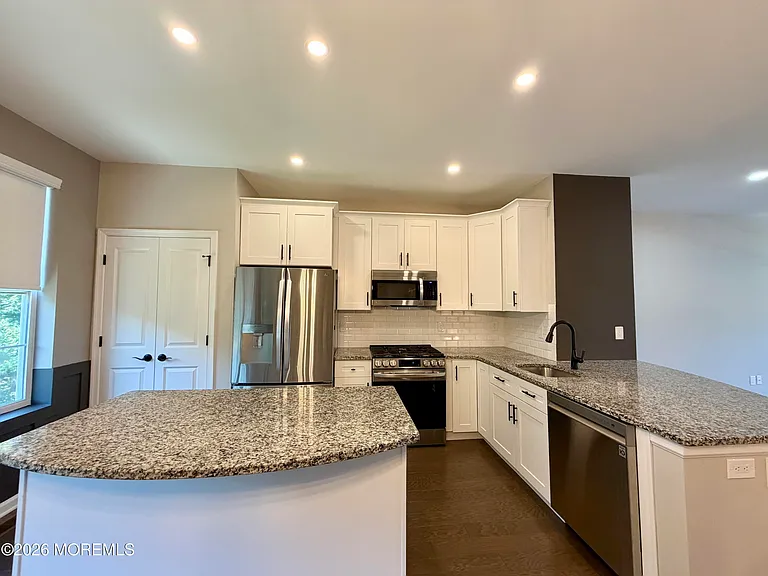 305 Spirit Way — Photo 13