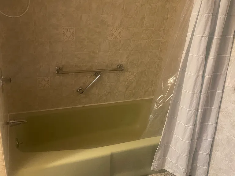 Creekview Dr — Photo 5