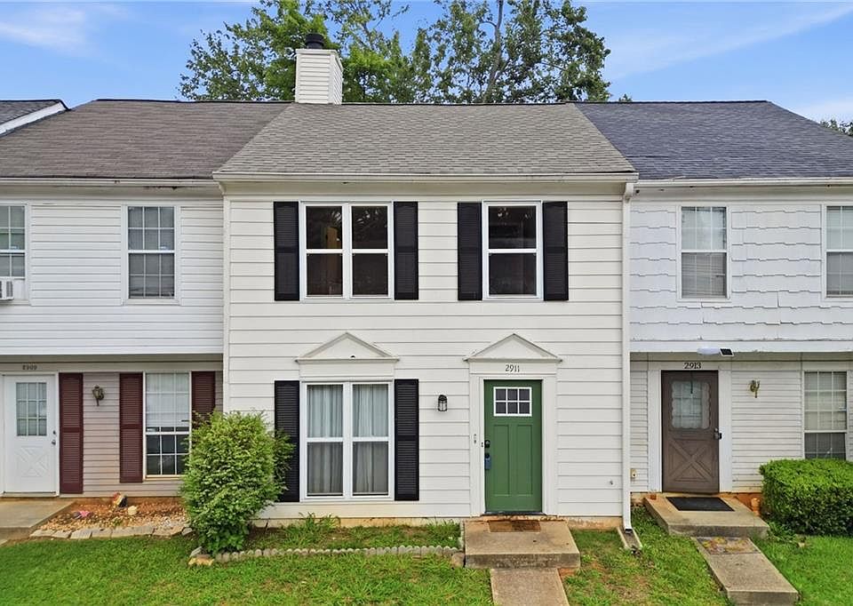 1st image of 2911 Aspen Woods Entr