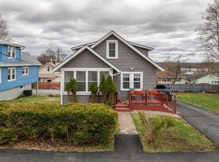 17 Ingalls St, Middletown, NY 10940