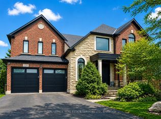 2264 Woodbriar Ct, Oakville, ON L6M 4Z4