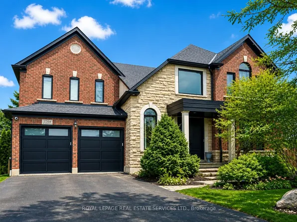 2264 Woodbriar Ct, Oakville, ON L6M 4Z4