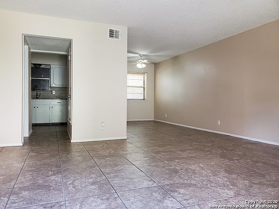 2nd image of 6427 Wurzbach Rd APT 18