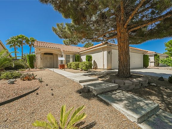 5th image of 1201 Deer Horn Ln
