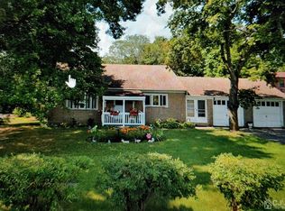 28 Cottrell Rd, Matawan, NJ 07747