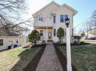 2246 Elm St, Manchester, NH 03104