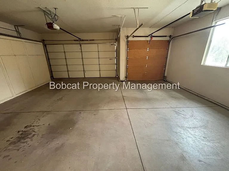 1300 Bridle Way — Photo 44