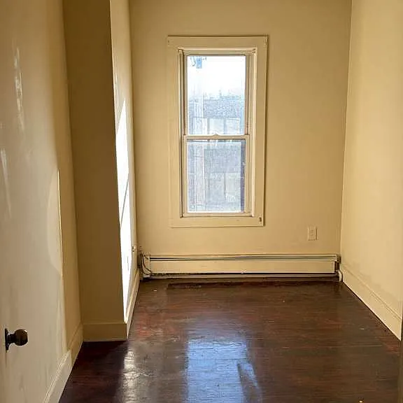 1145 Ogden Street Ext #3R — Photo 4