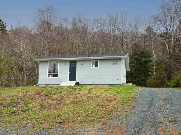 312 E River Rd, Halifax, NS B0J 2L0