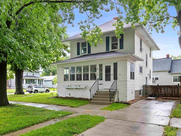 520 Elmore St, Green Bay, WI 54303