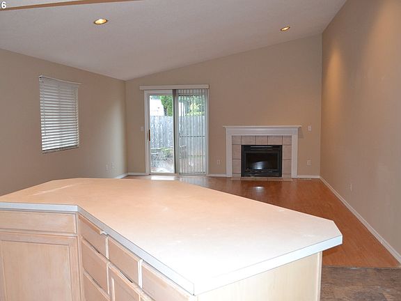 5th image of 13000 NE 87th St