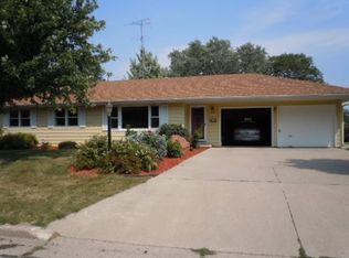713 Taft St, Sun Prairie, WI 53590