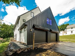 4163 Main St, Saint Bonifacius, MN 55375