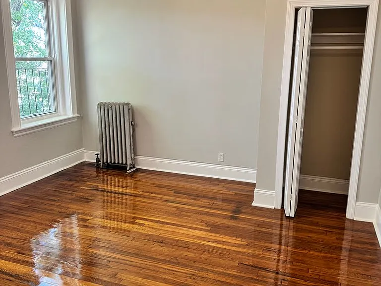 11933 Commonwealth Ave #23 — Photo 8