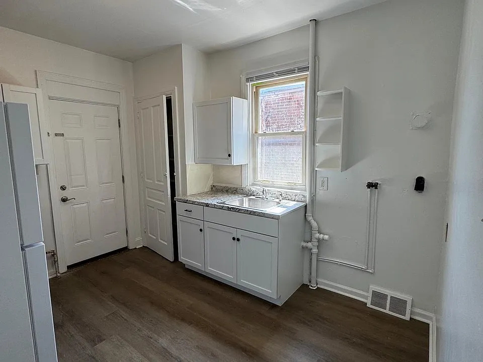 245 S Belvidere Ave #2