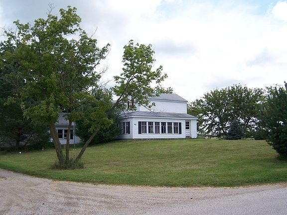 2nd image of 3004 Raffel Rd