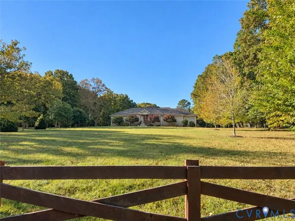 1743 Huguenot Trl, Powhatan, VA 23139