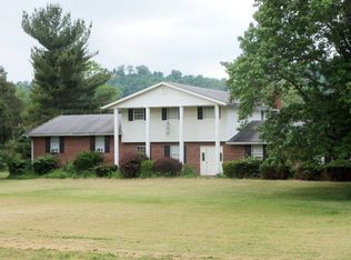 76 Stivers Rd, Aberdeen, OH 45101