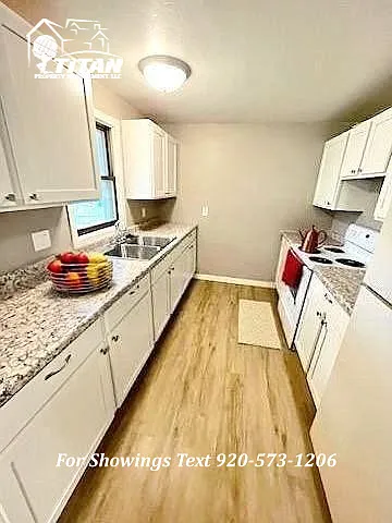 1215 Doblon Street - 2 — Photo 4