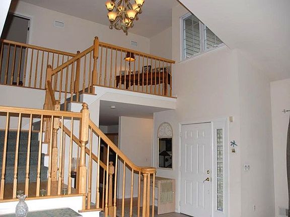 2 Story Entry Foyer