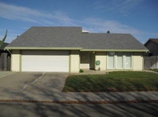 8629 Tiogawoods Dr, Sacramento, CA
