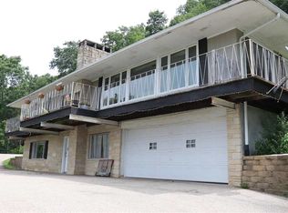 S6284 State Highway 35, De Soto, WI 54624