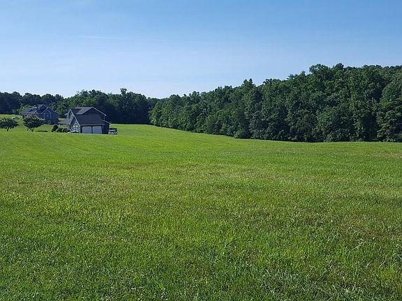 3rd image of Greystone Dr Lot 3