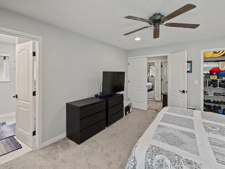 830 Red Mesa Dr — Photo 31