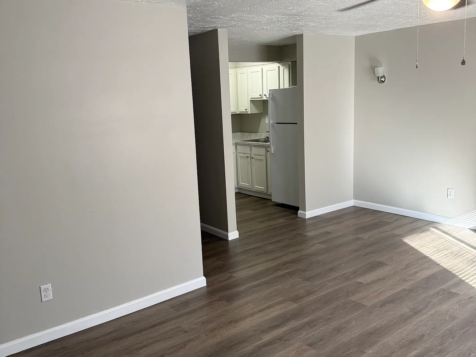1 bed, 550 sqft, $685 — Photo 2