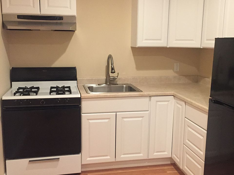 Brand-new kitchen