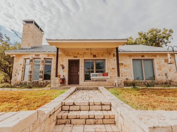600 Finney Dr, Weatherford, TX 76085