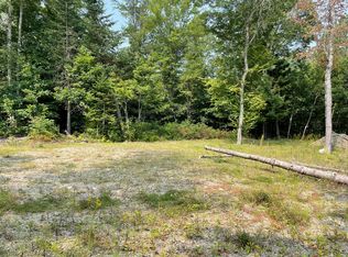 419 E Main St, Searsport, ME 04974