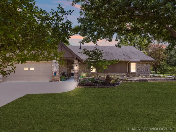 9225 S 70th Ave E, Tulsa, OK 74133