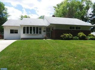 212 Chapel Ave E, Cherry Hill, NJ 08034