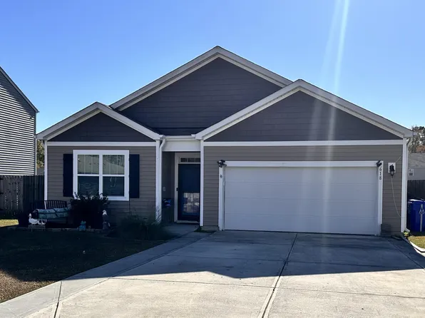 618 Granite Lane, Castle Hayne, NC 28429