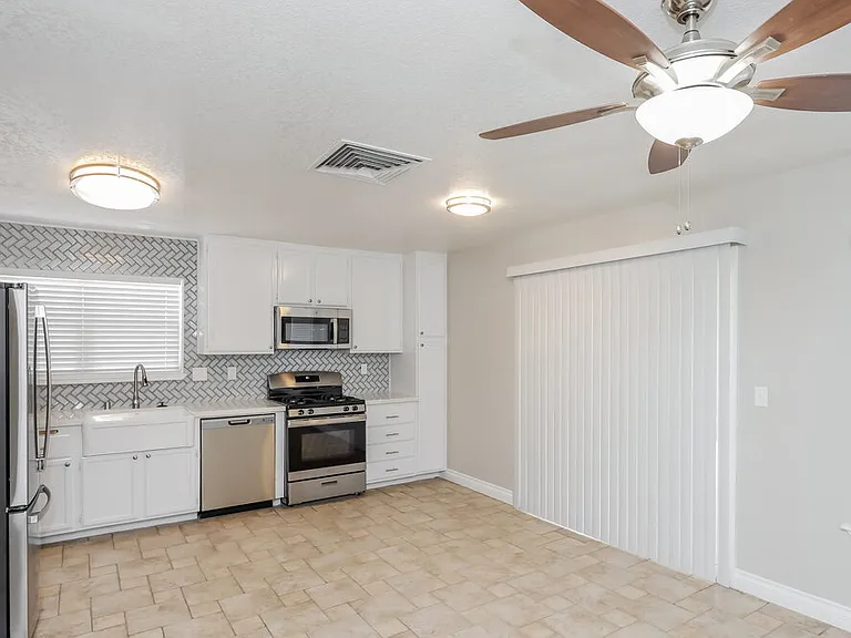 350 Keating St — Photo 9