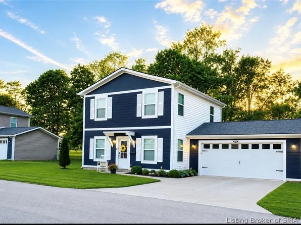 122 Winthrop Avenue, Charlestown, IN 47111