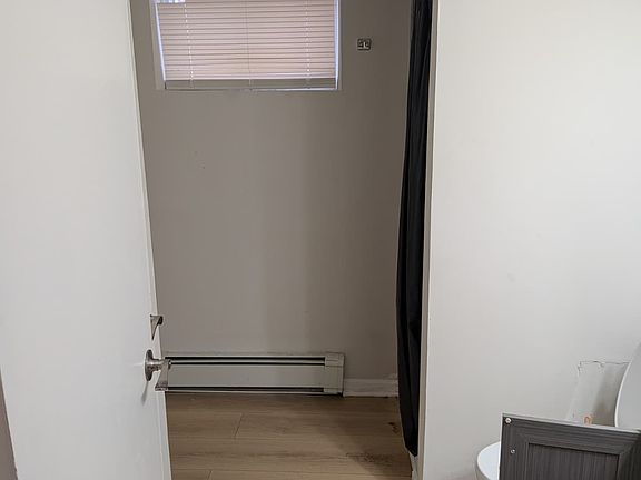 3rd image of 2717 Galilee Ave APT 6