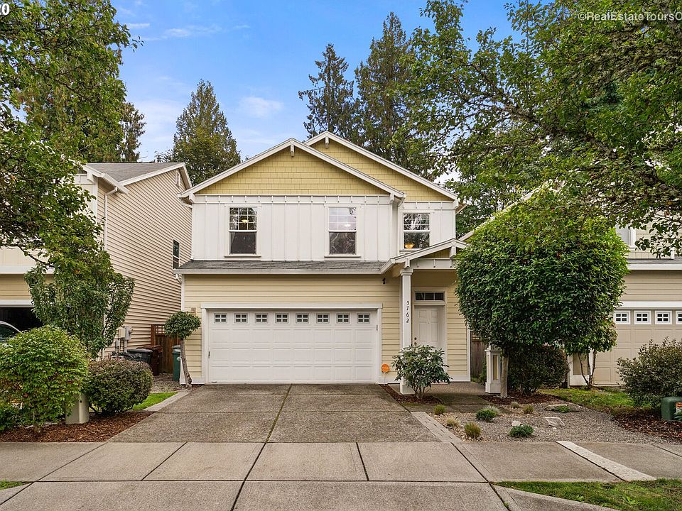1st image of 5762 NE Damsel Dr