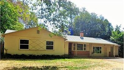 Amazing 3bd 1 ba home with living, family and dining room!
