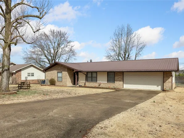 109 Cardinal St, Harrison, AR 72601