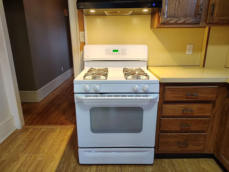 85 Main St #1 — Photo 11