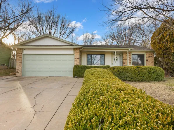 3125 N Rushwood St, Wichita, KS 67226