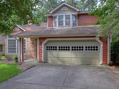 231 S Pathfinders Cir, Spring, TX, 77381