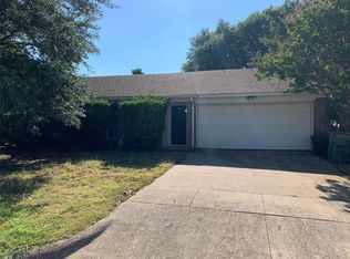 6004 Maple Springs Dr, Arlington, TX 76001