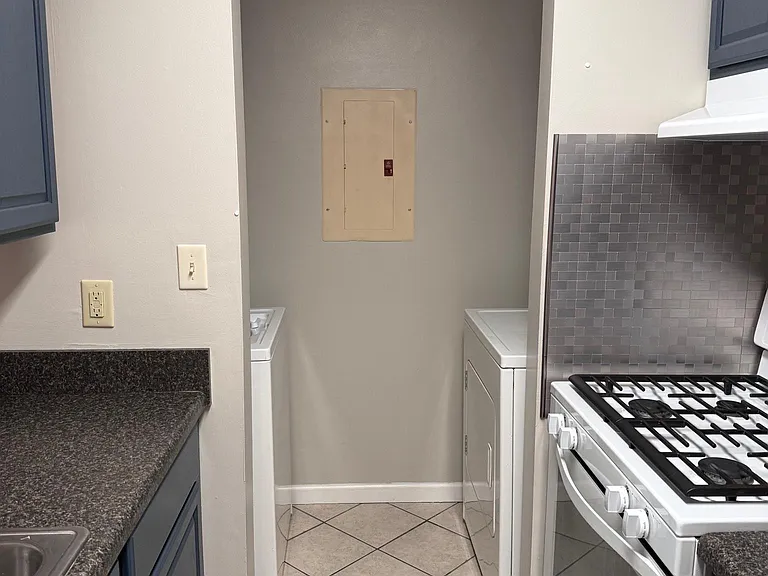 12679 Daybreak Cir — Photo 6