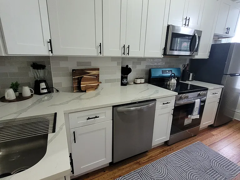 2218 Missouri Ave #1F — Photo 47