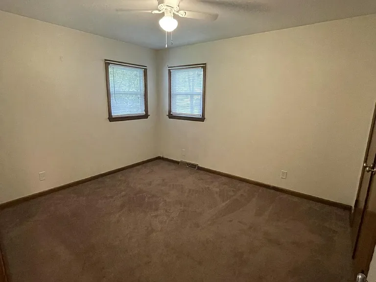 111 Beaumont St — Photo 3